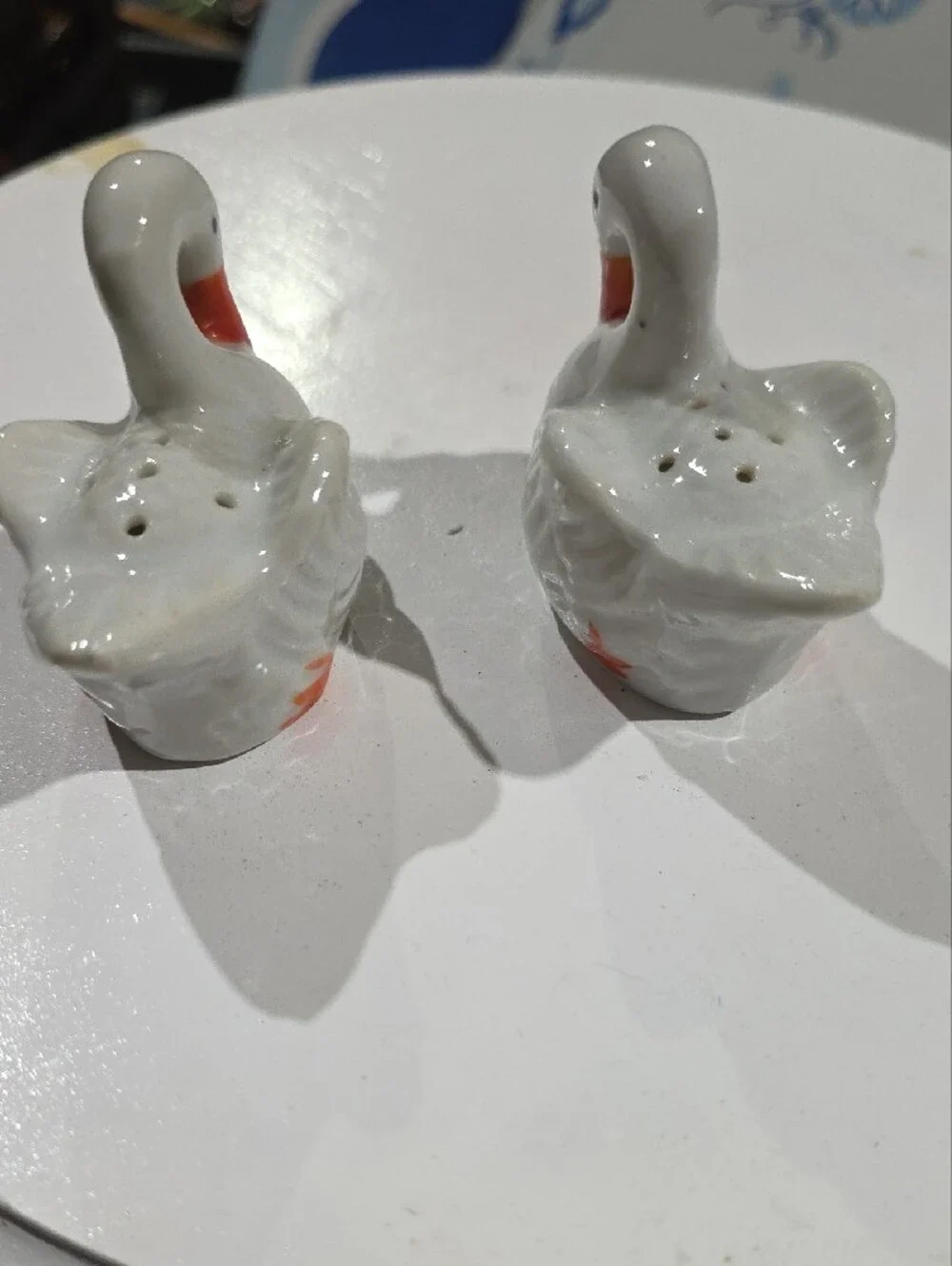 Vintage White Porcelain Swan Salt and Pepper Shakers - White/Orange Japan